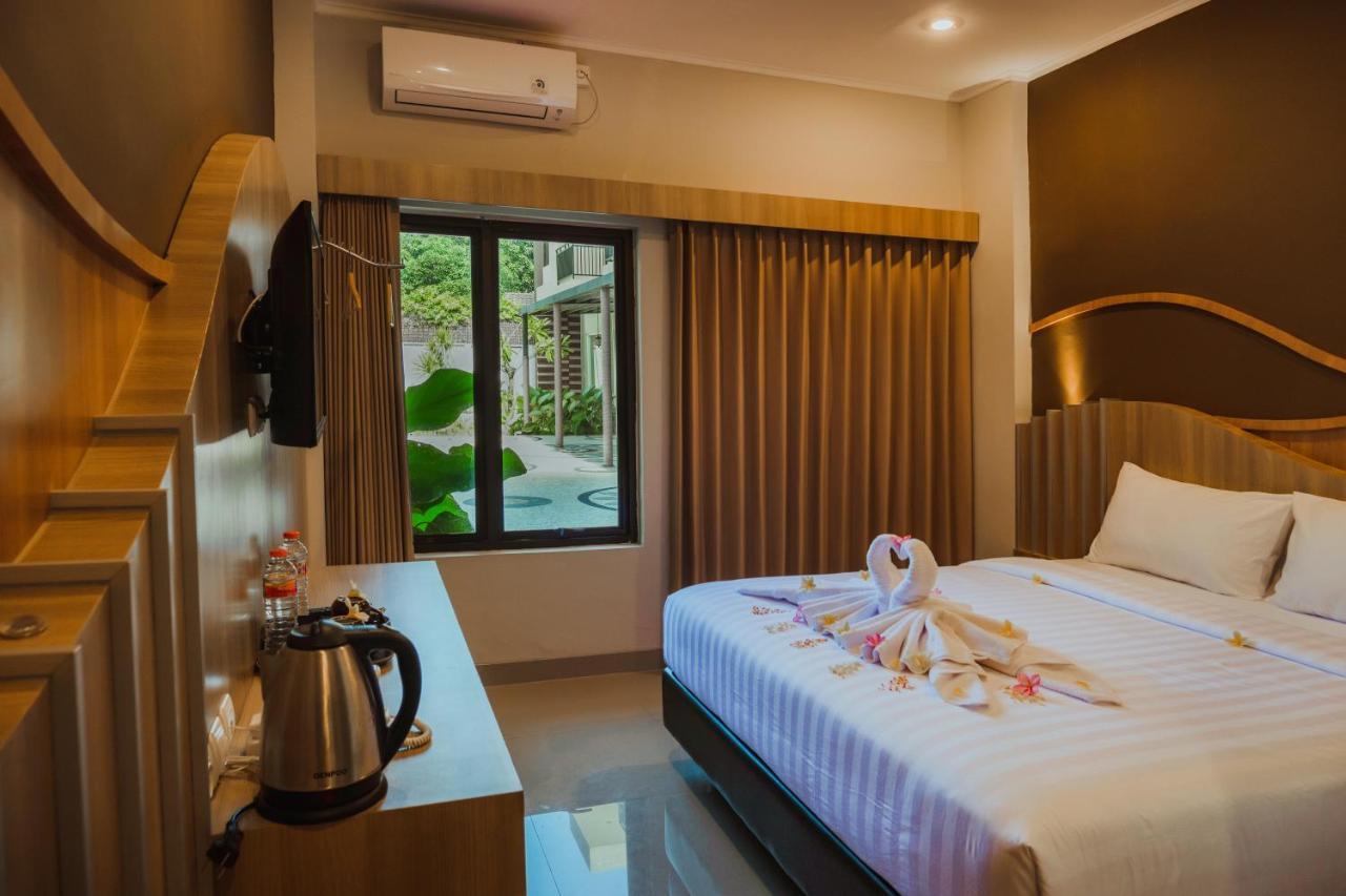 Panfila Hotel Kuta  Екстер'єр фото