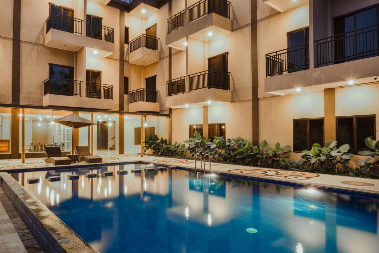Panfila Hotel Kuta  Екстер'єр фото