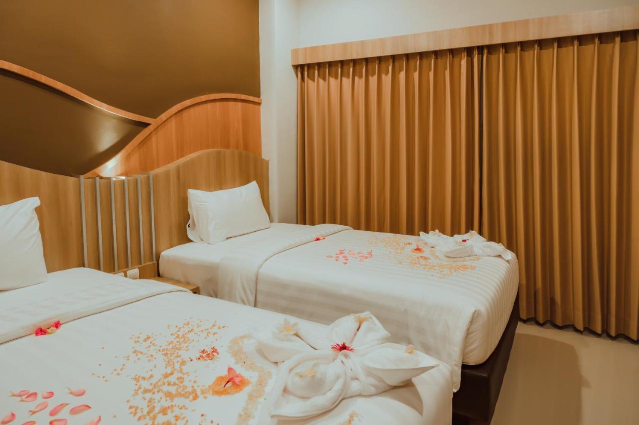 Panfila Hotel Kuta  Екстер'єр фото
