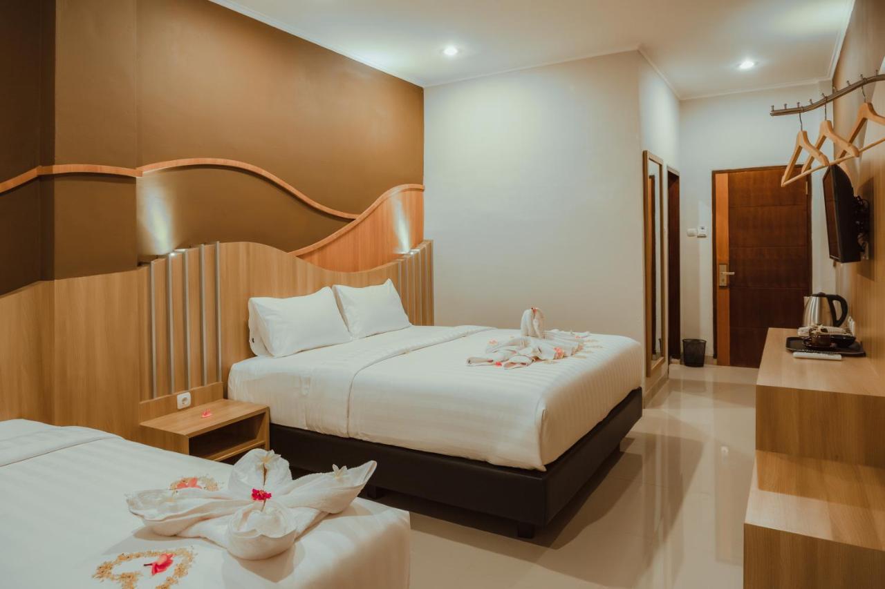 Panfila Hotel Kuta  Екстер'єр фото