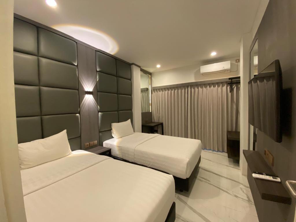 Panfila Hotel Kuta  Екстер'єр фото