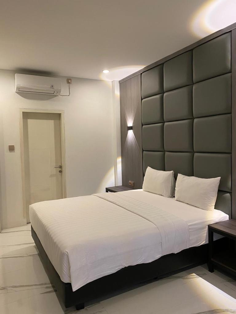 Panfila Hotel Kuta  Екстер'єр фото